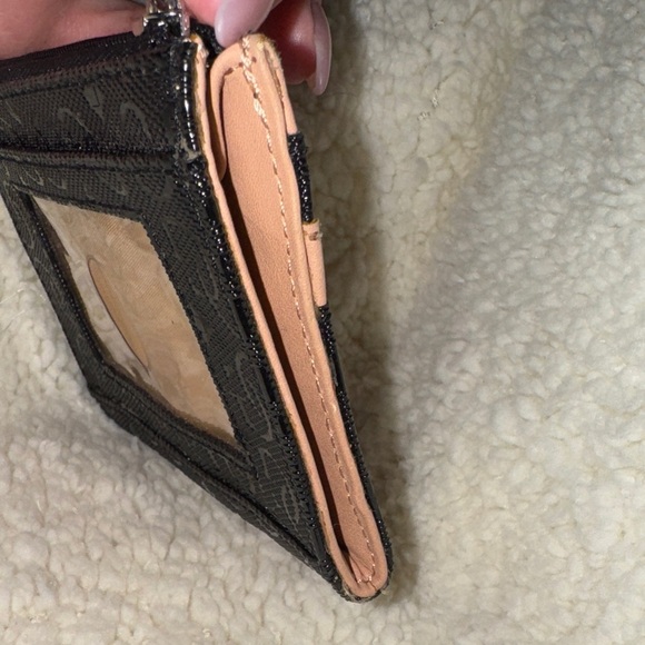GUESS- Black and Tan Women's Card Holder - Picture 6 of 17